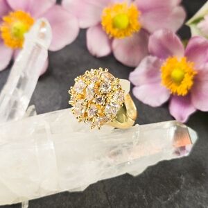 NWT Covet CZ Crystal Cluster Dome Cocktail Ring, Size 7